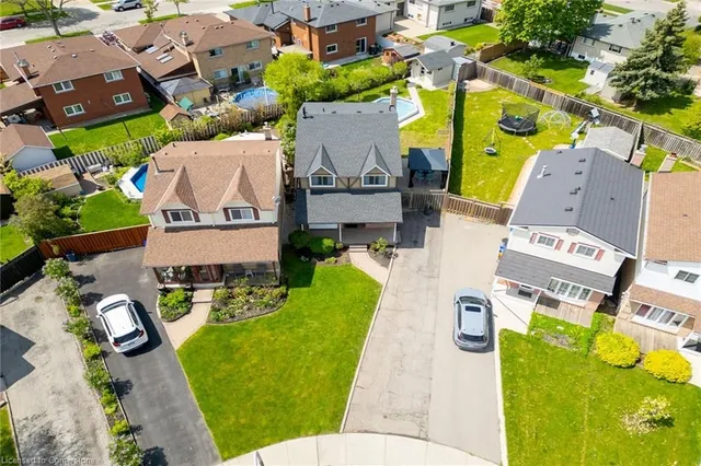 Additional image 46 of 64 Birchlawn Crt