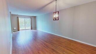 Additional image 2 of 245 Queen St W