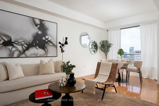 Additional image 19 of 889 Bay St Unit PH4