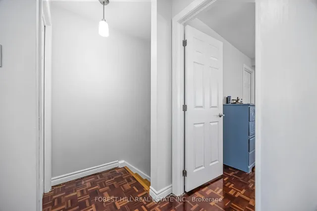 Additional image 32 of 435 Silverstone Dr Unit 22