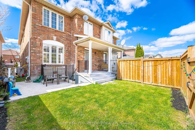 Additional image 44 of 1322 Mowat Lane