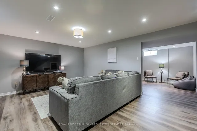 Additional image 30 of 623 Barons Crt