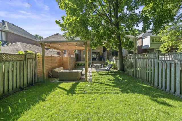 Additional image 33 of 522 Roselawn Ave