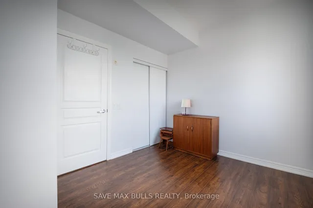 Additional image 13 of 1415 Lawrence Ave Unit 412