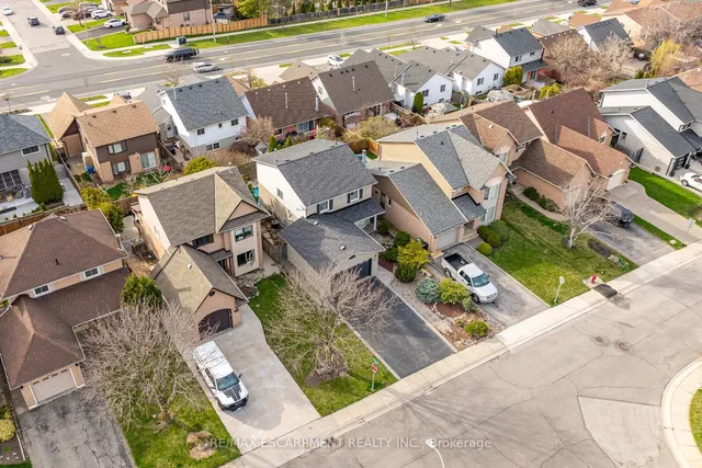 Additional image 45 of 680 Rexford Dr