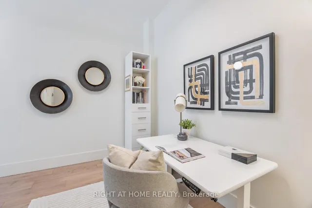 Additional image 27 of 39 Queens Quay Unit 129