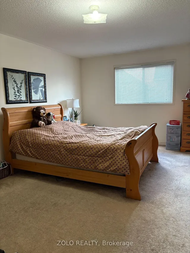 Additional image 9 of 427 Huntington Ridge Dr