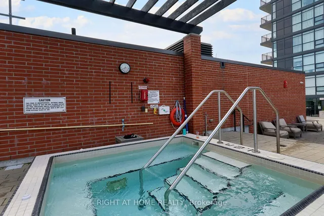 Additional image 37 of 830 Lawrence Ave Unit 1504