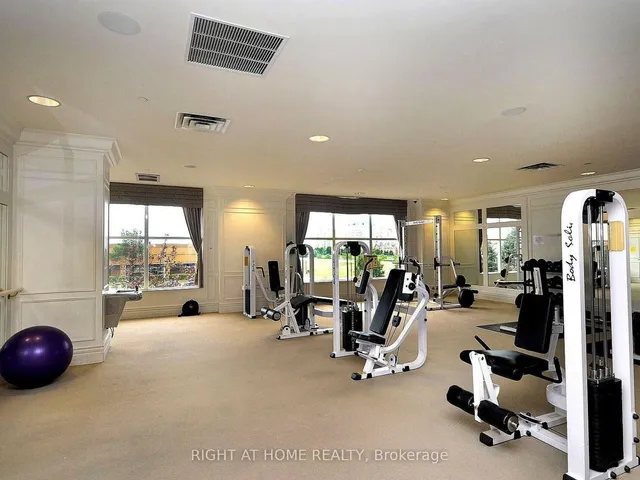 Additional image 42 of 35 Kingsbridge Garden Circ Unit 701