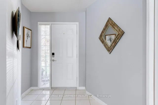 Additional image 3 of 137 Claudette Gate