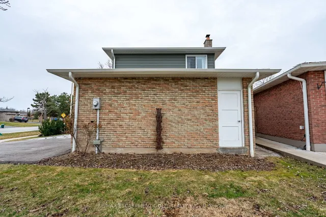 Additional image 31 of 773 Laurier Ave