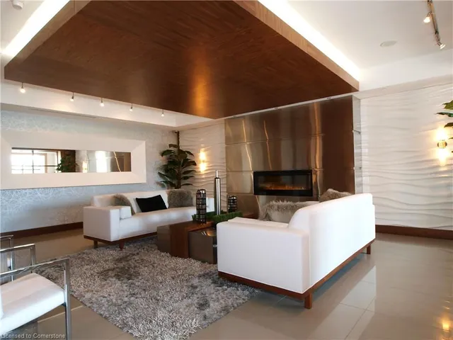 Additional image 29 of 112 Benton St Unit 710