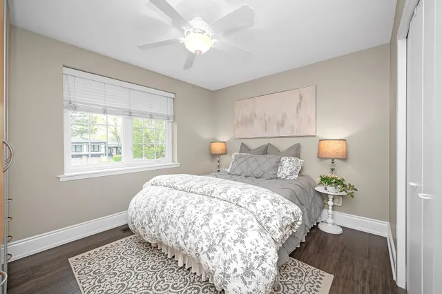 Additional image 20 of 5075 QUEENS Crt