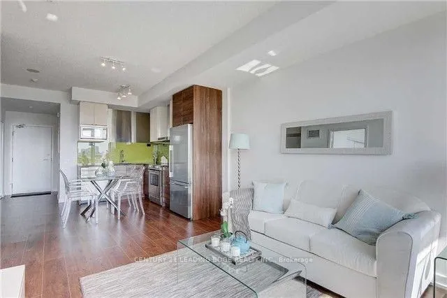 Additional image 6 of 121 McMahon Dr Unit 2010