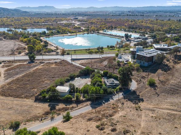11798 Kagel Canyon St, Sylmar, CA 91342