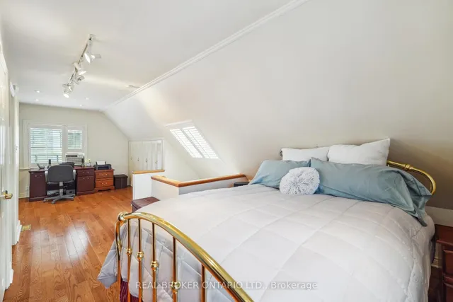 Additional image 16 of 38 Riverview Hts