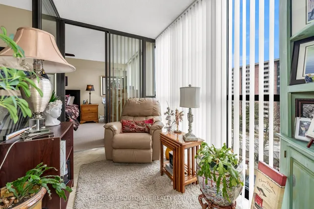 Additional image 27 of 1240 Marlborough Crt Unit 605