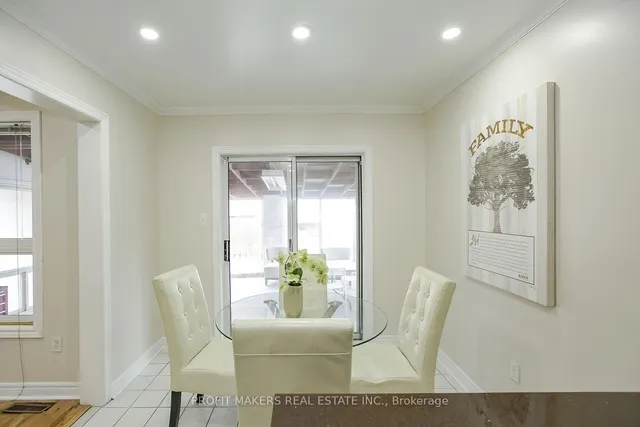 Additional image 12 of 39 Saddletree Tr