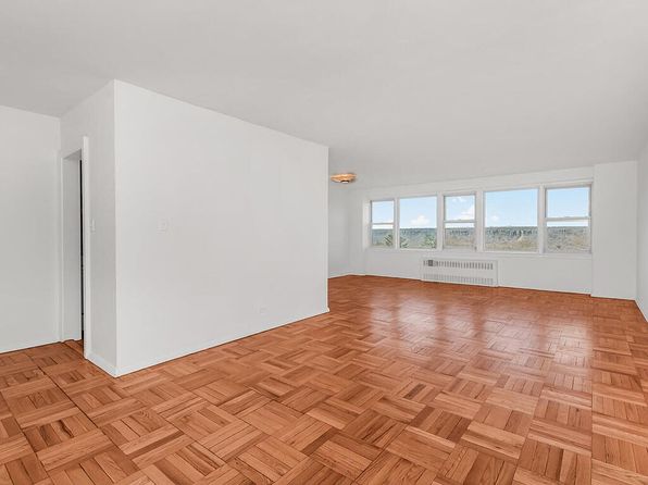 4555 Henry Hudson Pkwy APT 902, Bronx, NY 10471