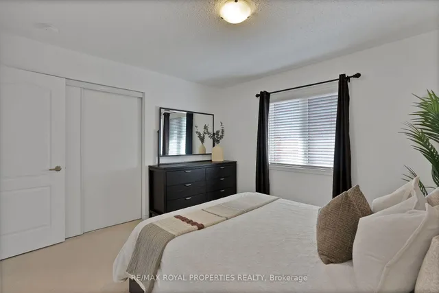 Additional image 32 of 35 Rottenburg Crt