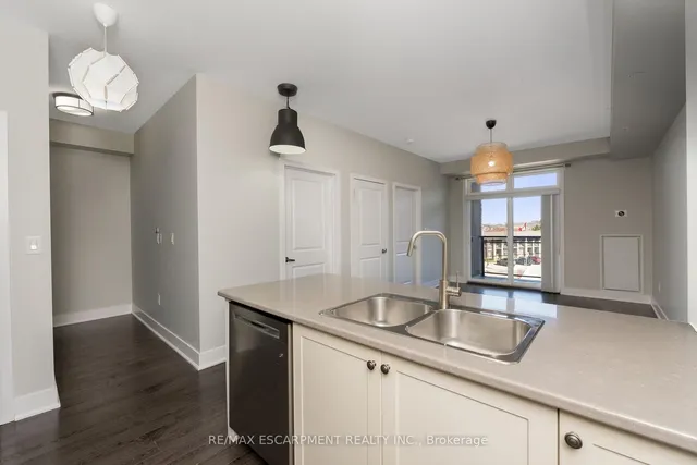 Additional image 11 of 5020 Corporate Dr Unit 301