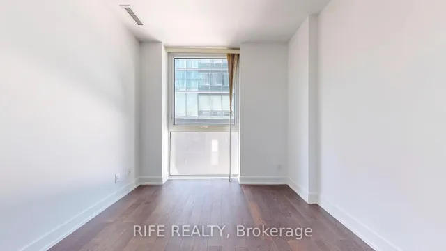 Additional image 17 of 7 Grenville St Unit 519