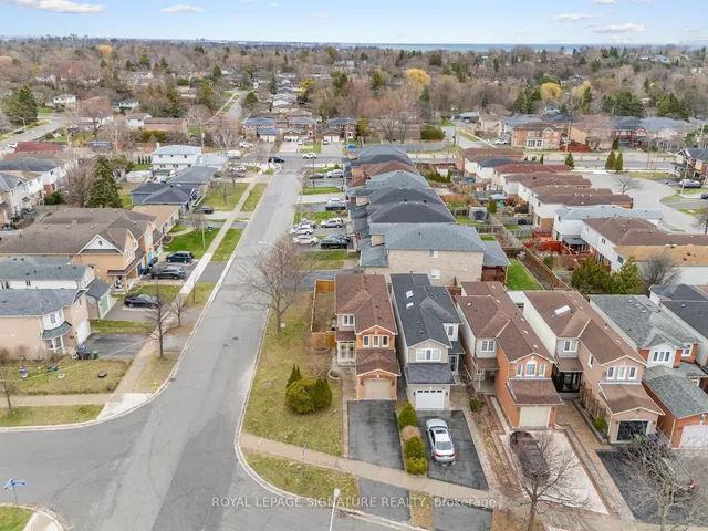 Additional image 37 of 72 Kilsyth Dr