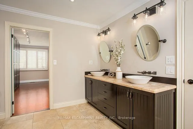 Additional image 28 of 27 Blackberry Pl