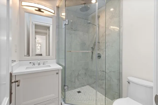 Additional image 39 of 109 Kingsdale Ave