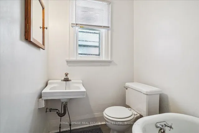 Additional image 21 of 26 Elma St