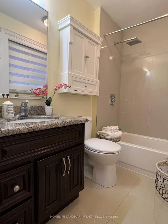 Additional image 5 of 12 Clarinda Dr