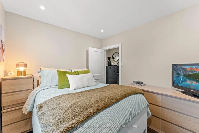 Additional image 26 of 267 Jeffcoat Dr