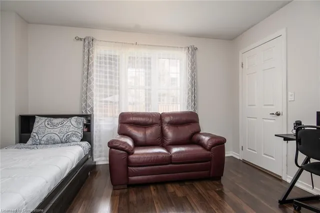 Additional image 22 of 701 Homer Watson Blvd Unit 17