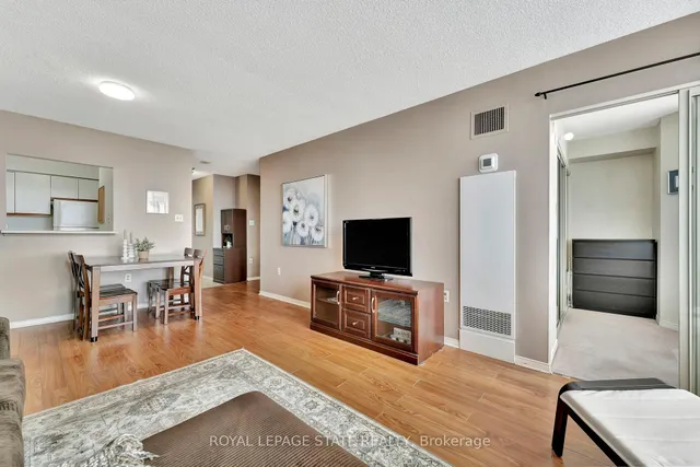 Additional image 13 of 1270 Maple Crossing Blvd Unit 1610