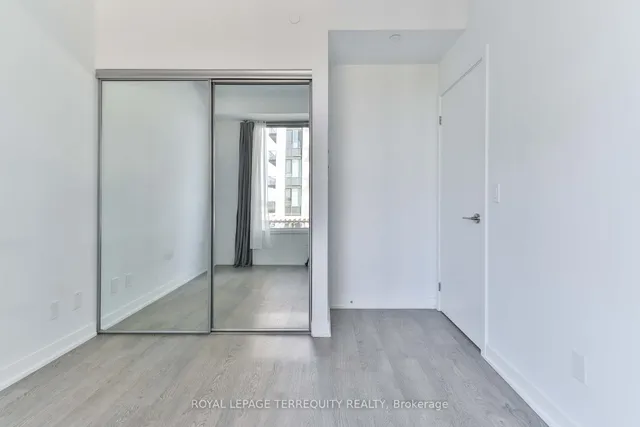 Additional image 11 of 1926 Lake Shore Blvd Unit 1212