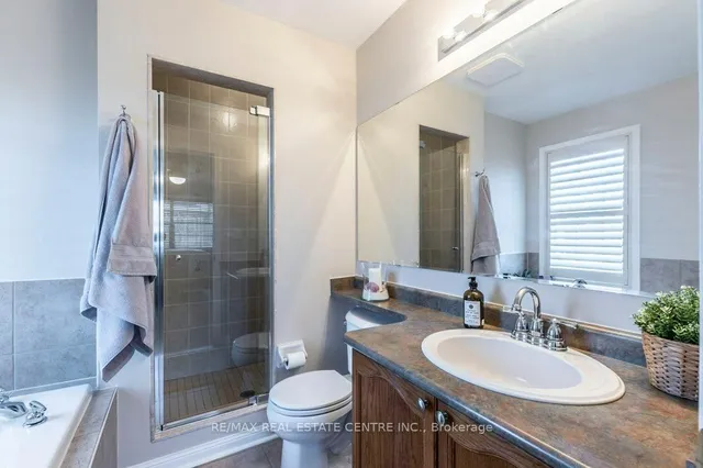 Additional image 19 of 328 Baverstock Cres