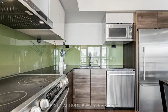 Additional image 7 of 121 Mcmahon Dr Unit 703