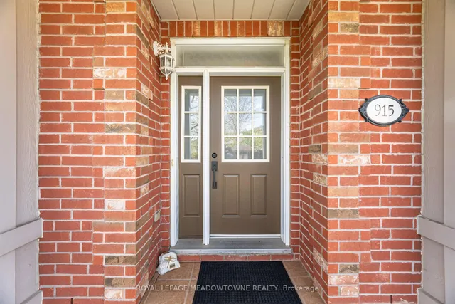 Additional image 4 of 915 Gaslight Way