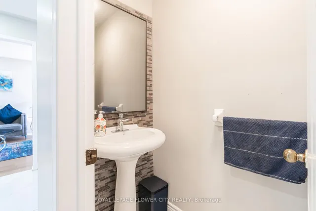 Additional image 19 of 47 Ribbon Dr