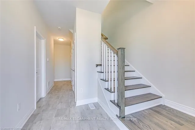 Additional image 11 of 2273 Turnberry Rd Unit 8