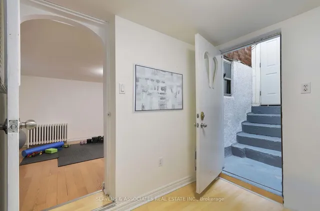 Additional image 25 of 72 Belgravia Ave