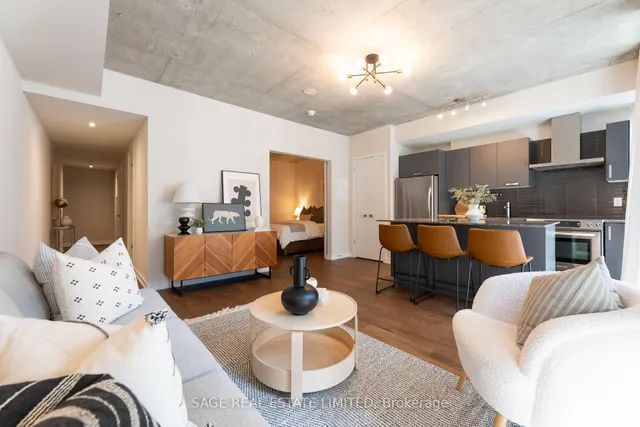 Additional image 15 of 95 Bathurst St Unit 516