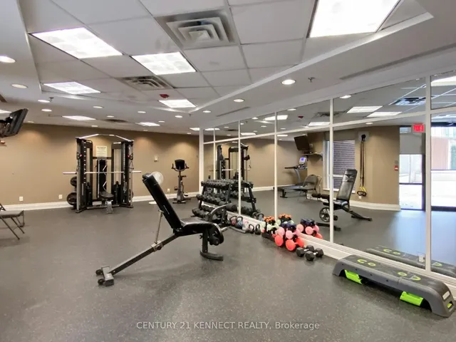 Additional image 22 of 25 Earlington Ave Unit 316