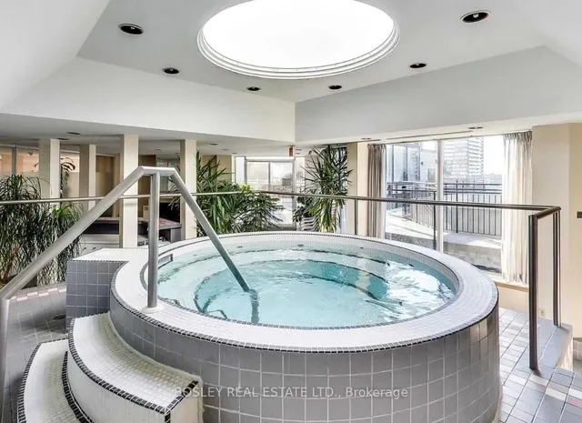 Additional image 31 of 25 Maitland St Unit 208