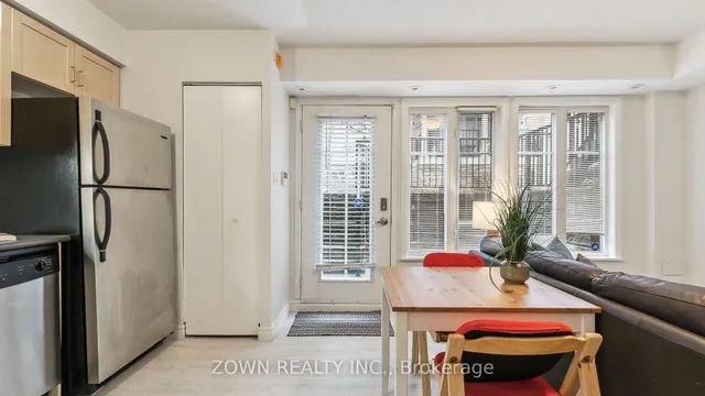 Additional image 16 of 54 East Liberty St Unit 1044