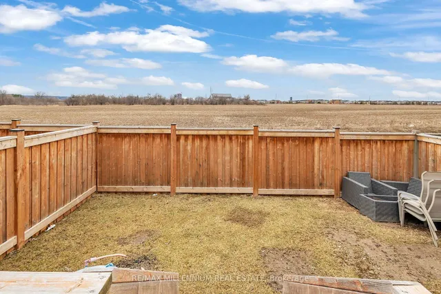 Additional image 33 of 741 Aspen Terr