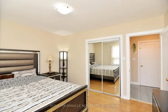 Additional image 32 of 7 Sophia St