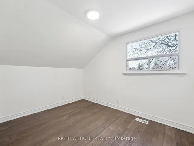 Additional image 18 of 2 Kempsell Cres