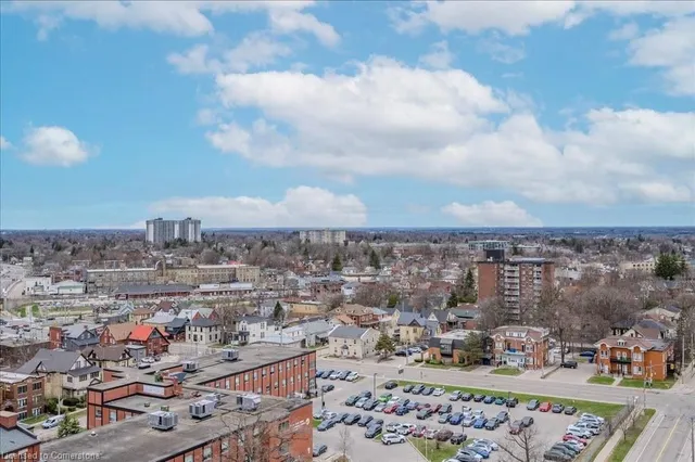 Additional image 32 of 85 Duke St Unit 1412