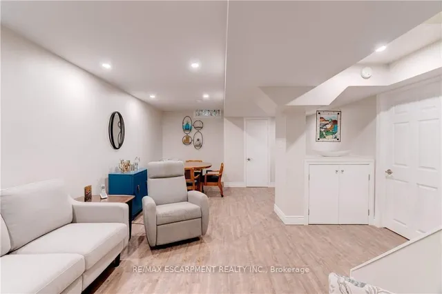 Additional image 31 of 2143 Clipper Cres